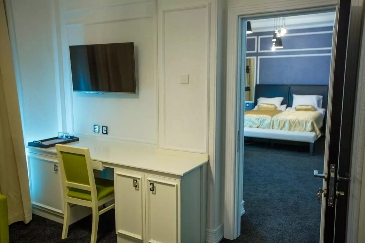 DONDAR_SHABAVIZ (16).jpg